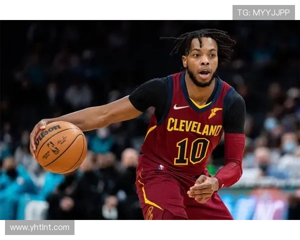 莫布里半场高效砍下16分多项数据全面发力第二节扛起球队完成追分 莫布里半场高效砍下16分多项数据全面发力第二节扛起球队完成追分