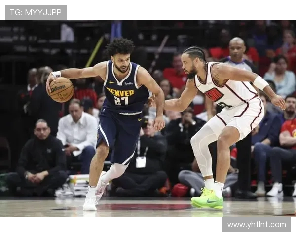 穆雷上半场火力全开砍下14分带队领跑全场展现核心统治力